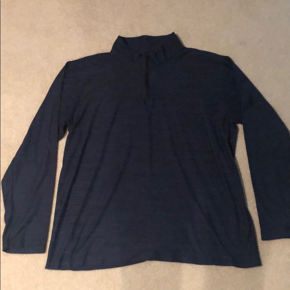 Men’s Nike 1/4 Zip size Large